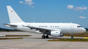 Comlux Aviation Airbus A318-112(CJ) Elite (D-AYYC) at  Hamburg - Fuhlsbuettel (Helmut Schmidt), Germany