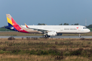 Asiana Airlines Airbus A321-231 (D-AZAB) at  Hamburg - Finkenwerder, Germany