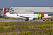 TAP Air Portugal Airbus A321-251NX (D-AZAB) at  Hamburg - Finkenwerder, Germany