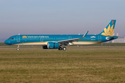 Vietnam Airlines Airbus A321-272N (D-AZAD) at  Hamburg - Finkenwerder, Germany