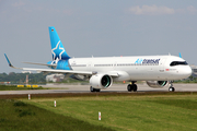 Air Transat Airbus A321-271NX (D-AZAE) at  Hamburg - Finkenwerder, Germany