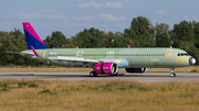 Wizz Air Airbus A321-271NX (D-AZAF) at  Hamburg - Finkenwerder, Germany
