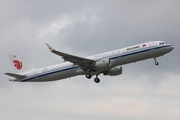 Air China Airbus A321-213 (D-AZAG) at  Hamburg - Fuhlsbuettel (Helmut Schmidt), Germany