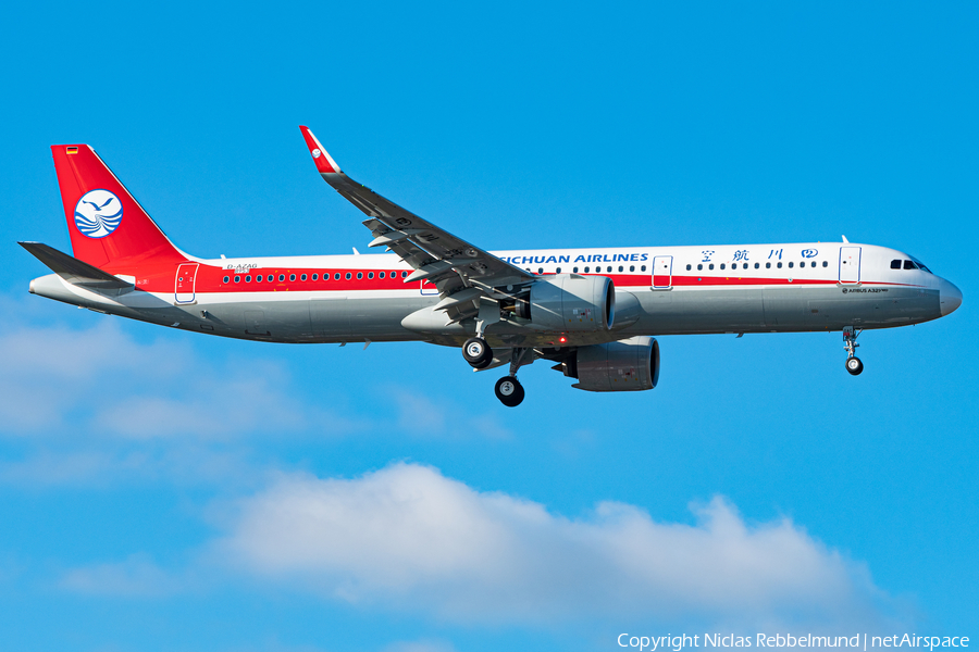 Sichuan Airlines Airbus A321-271N (D-AZAG) | Photo 355740