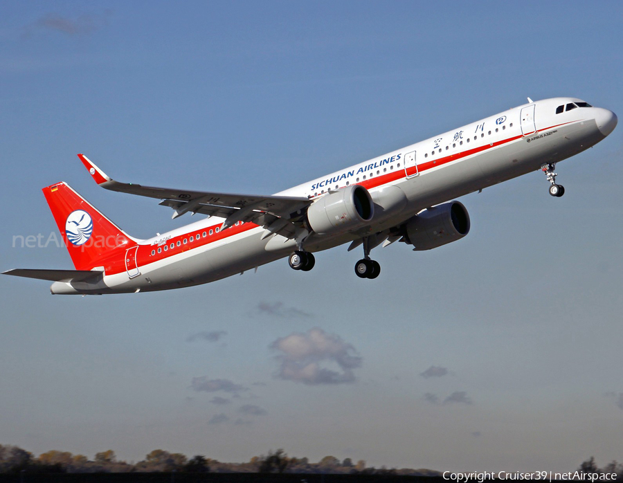 Sichuan Airlines Airbus A321-271N (D-AZAG) | Photo 381246