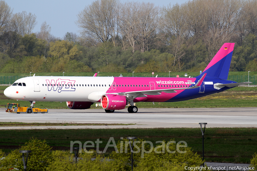 Wizz Air UK Airbus A321-271NX (D-AZAH) | Photo 448011