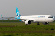 Air Transat Airbus A321-271NX (D-AZAJ) at  Hamburg - Finkenwerder, Germany