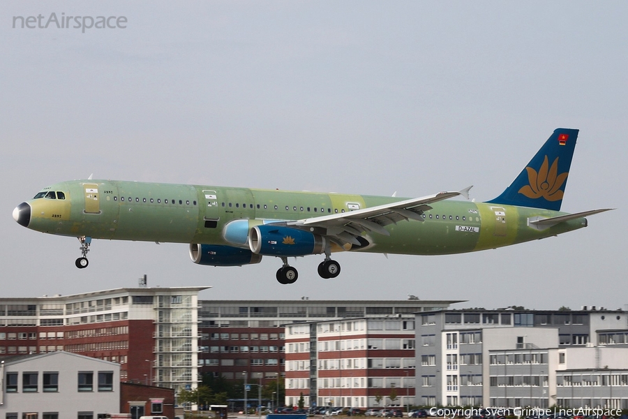 Vietnam Airlines Airbus A321-231 (D-AZAL) | Photo 10572