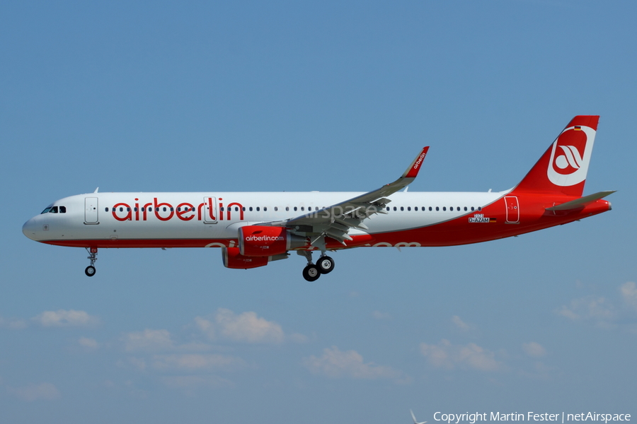 Air Berlin Airbus A321-211 (D-AZAM) | Photo 110764