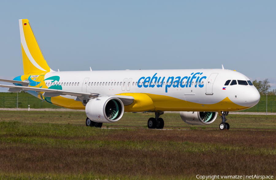 Cebu Pacific Airbus A321-271NX (D-AZAM) | Photo 384193