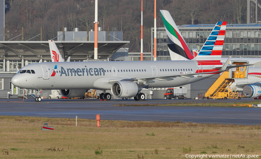 American Airlines Airbus A321-251NX (D-AZAN) | Photo 363800