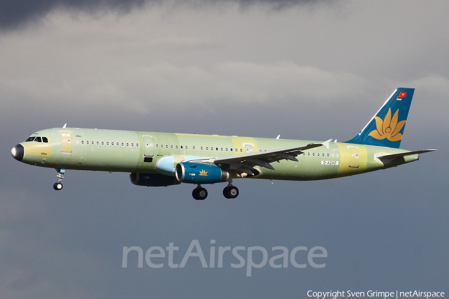 Vietnam Airlines Airbus A321-231 (D-AZAO) | Photo 11132