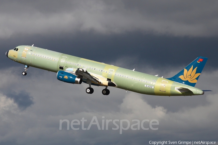 Vietnam Airlines Airbus A321-231 (D-AZAO) | Photo 26018