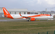 easyJet Airbus A321-251NX (D-AZAO) at  Hamburg - Finkenwerder, Germany