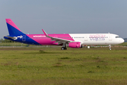 Wizz Air Airbus A321-231 (D-AZAP) at  Hamburg - Finkenwerder, Germany