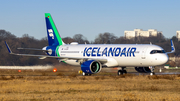Icelandair Airbus A321-271NX (D-AZAR) at  Hamburg - Finkenwerder, Germany