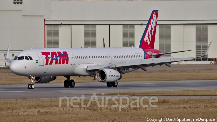 TAM Brazilian Airlines Airbus A321-231 (D-AZAR) | Photo 215144