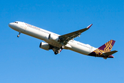 Vistara Airbus A321-251NX (D-AZAR) at  Hamburg - Fuhlsbuettel (Helmut Schmidt), Germany