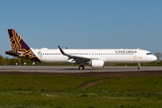 Vistara Airbus A321-251NX (D-AZAR) at  Hamburg - Finkenwerder, Germany