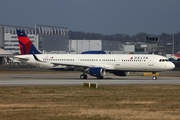 Delta Air Lines Airbus A321-211 (D-AZAS) at  Hamburg - Finkenwerder, Germany