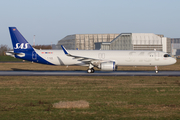 SAS - Scandinavian Airlines Airbus A321-253NX (D-AZAS) at  Hamburg - Finkenwerder, Germany