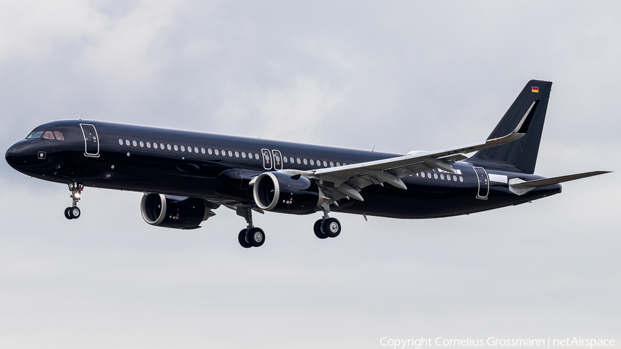 Titan Airways Airbus A321-253NX (D-AZAT) | Photo 407602