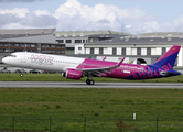 Wizz Air Abu Dhabi Airbus A321-271NX (D-AZAT) at  Hamburg - Finkenwerder, Germany