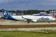 Alaska Airlines Airbus A321-253N (D-AZAX) at  Hamburg - Finkenwerder, Germany