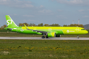 S7 Airlines Airbus A321-271NX (D-AZWZ) at  Hamburg - Finkenwerder, Germany