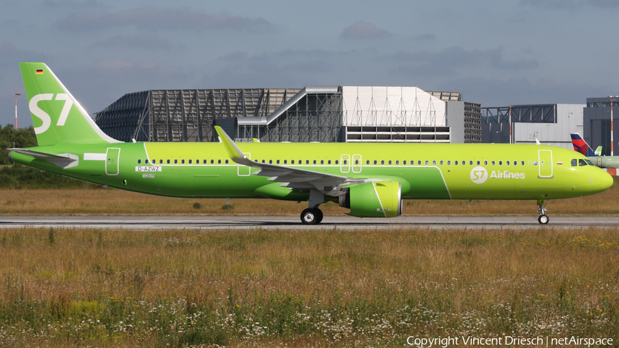 S7 Airlines Airbus A321-271NX (D-AZWZ) | Photo 517616