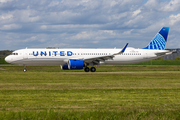 United Airlines Airbus A321-271NX (D-AZWZ) at  Hamburg - Finkenwerder, Germany