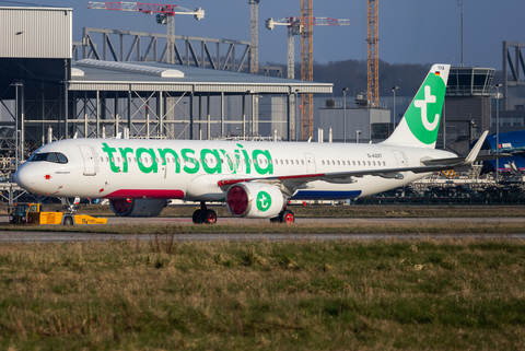 Transavia Airbus A321-252NX (D-AZXT) at  Hamburg - Finkenwerder, Germany