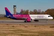 Wizz Air UK Airbus A321-271NY (D-AZXU) at  Hamburg - Finkenwerder, Germany