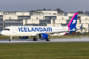 Icelandair Airbus A321-271NX (D-AZXZ) at  Hamburg - Finkenwerder, Germany