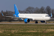 Jet2 Airbus A321-251NX (D-AZYB) at  Hamburg - Finkenwerder, Germany