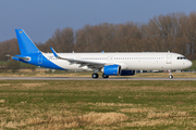 Jet2 Airbus A321-251NX (D-AZYB) at  Hamburg - Finkenwerder, Germany