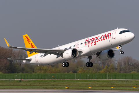 Pegasus Airlines Airbus A321-251NX (D-AZYI) at  Hamburg - Finkenwerder, Germany