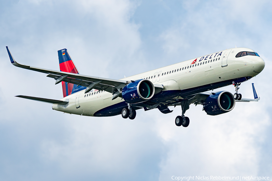 Delta Air Lines Airbus A321-271NX (D-AZYM) | Photo 524066