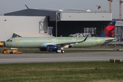 Airbus A321-271NX (D-AZYN) at  Hamburg - Finkenwerder, Germany