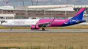 Wizz Air Airbus A321-271NX (D-AZYO) at  Hamburg - Finkenwerder, Germany