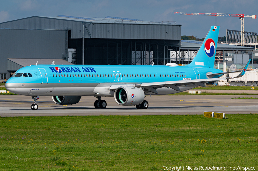 Korean Air Airbus A321-272NX (D-AZYU) | Photo 529617