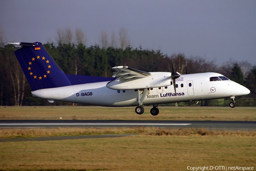 Team Lufthansa (Augsburg Airways) de Havilland Canada DHC-8-103A (D-BAGB) | Photo 287244