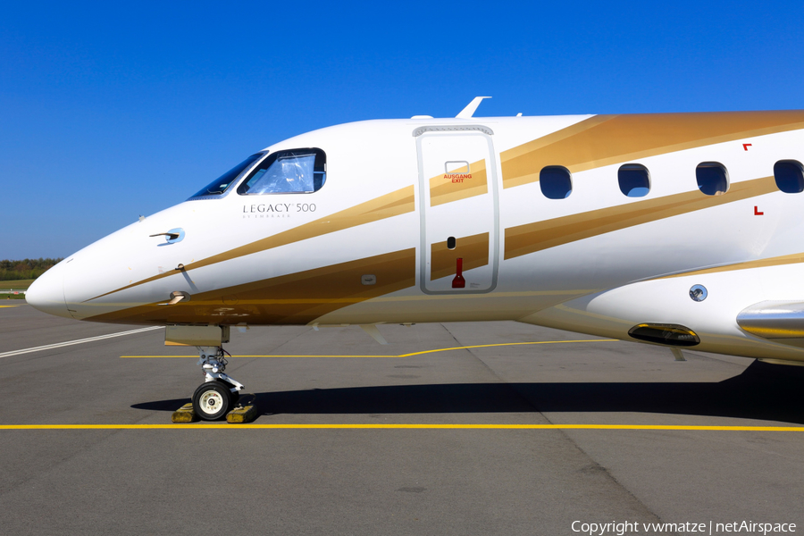 Air Hamburg Embraer EMB-550 Legacy 500 (D-BEER) | Photo 154830