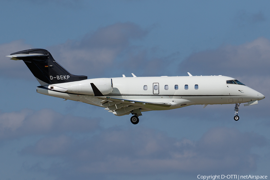 Windrose Air Jetcharter Bombardier BD-100-1A10 Challenger 300 (D-BEKP) | Photo 470592