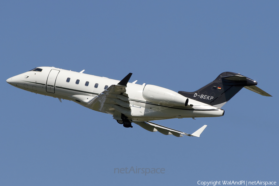 Windrose Air Jetcharter Bombardier BD-100-1A10 Challenger 300 (D-BEKP) | Photo 567399