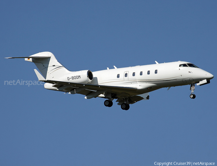 Windrose Air Jetcharter Bombardier BD-100-1A10 Challenger 300 (D-BOOM) | Photo 530683