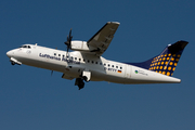 Lufthansa Regional (Contact Air) ATR 42-500 (D-BTTT) at  Hamburg - Fuhlsbuettel (Helmut Schmidt), Germany