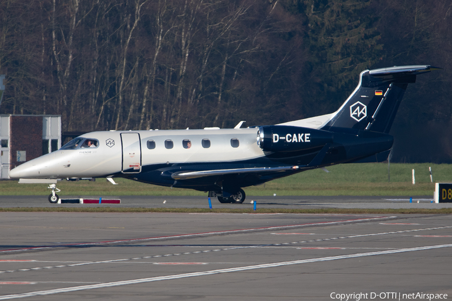 Spree Flug Luftfahrt Embraer EMB-505 Phenom 300 (D-CAKE) | Photo 551528