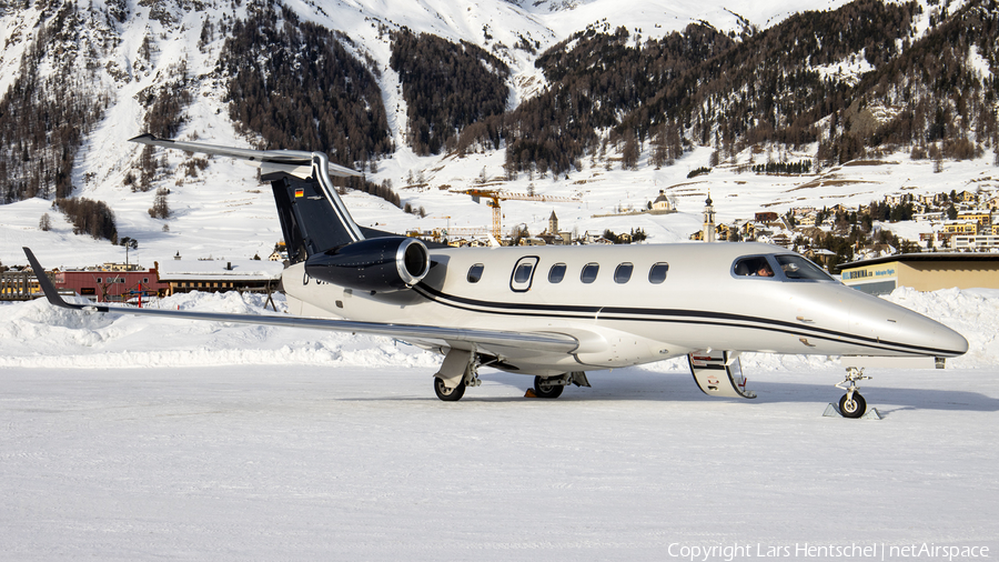 Air Hamburg Embraer EMB-505 Phenom 300 (D-CASH) | Photo 367295