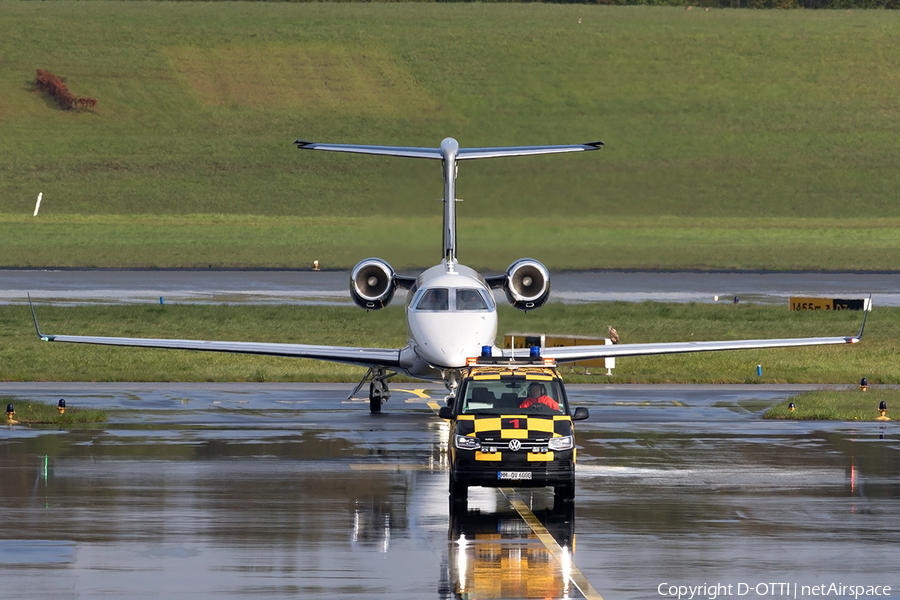 Air Hamburg Embraer EMB-505 Phenom 300 (D-CASH) | Photo 157702